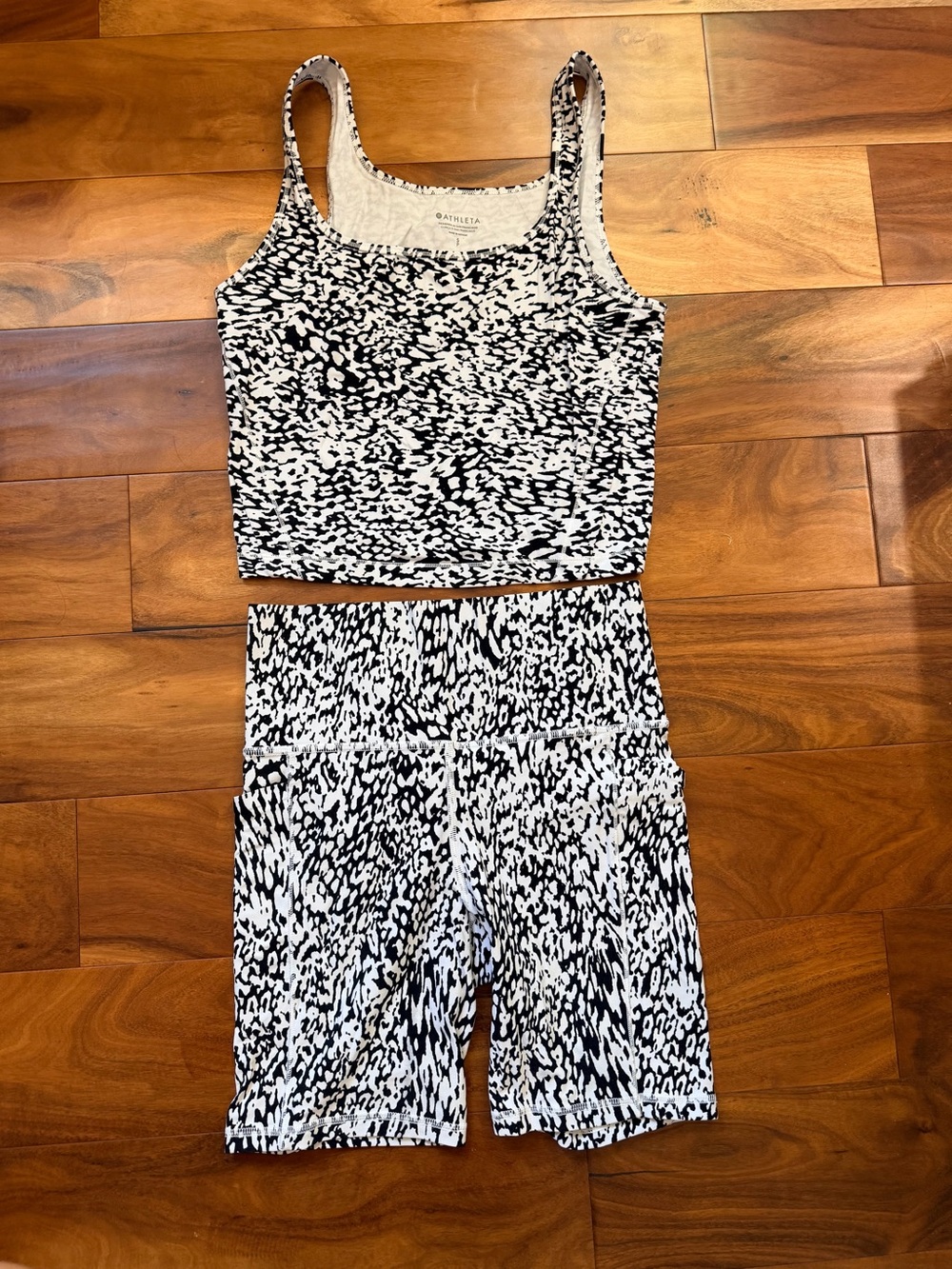 Athleta Black & White Printed Track Shorts and Cropped Tank Set
